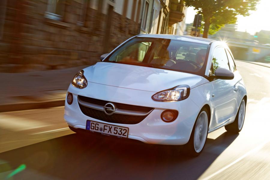  Opel Adam White Link 2013 года  (фото 3 из 7)